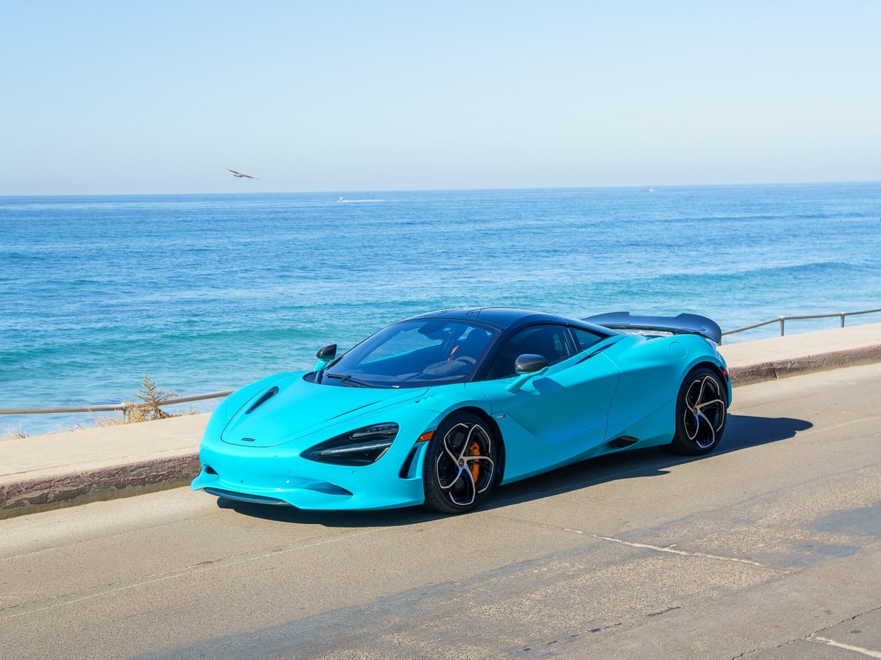 2024-mclaren-750s-412780-