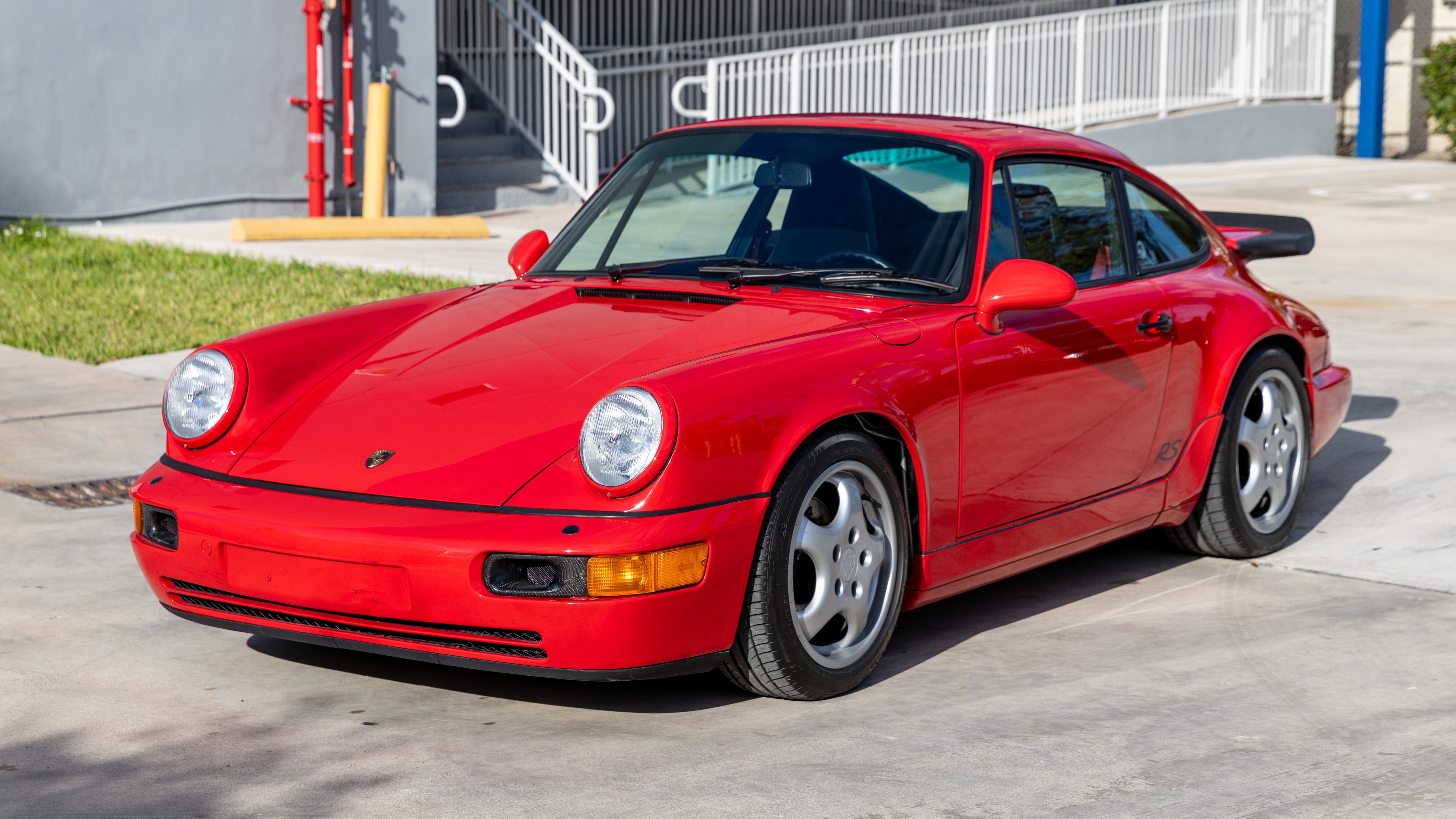 New and Pre-owned Porsche 911 R for Sale