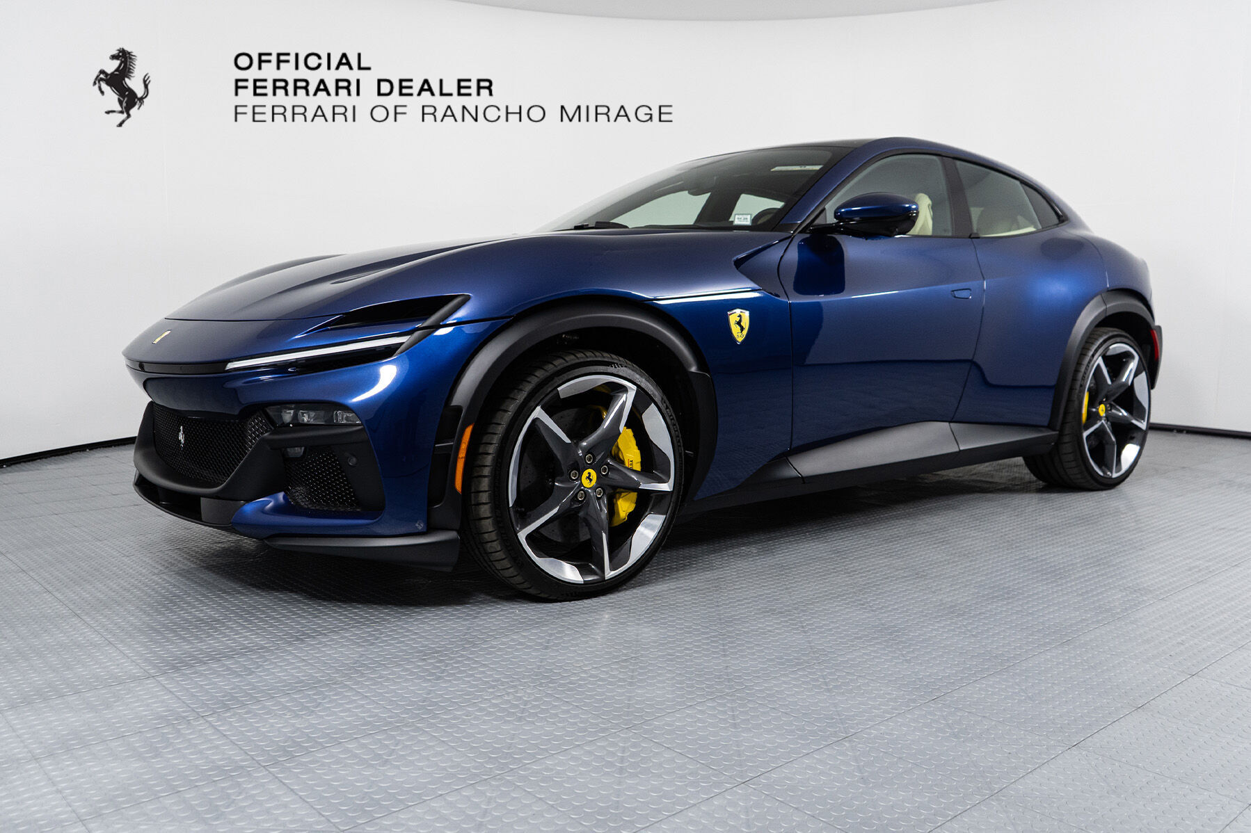 Ferrari Purosangue 1:18 | MR Collection Models